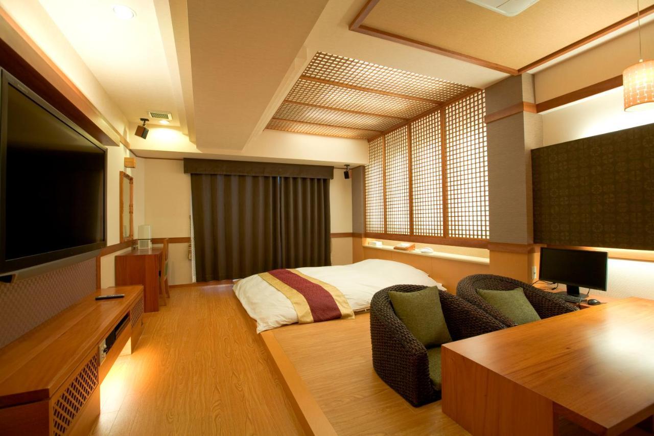 Hotel Bintang Pari Resort (Adults Only) Кобе Екстер'єр фото