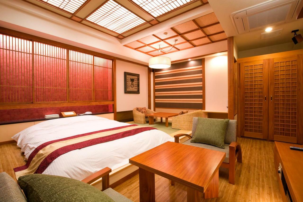 Hotel Bintang Pari Resort (Adults Only) Кобе Екстер'єр фото