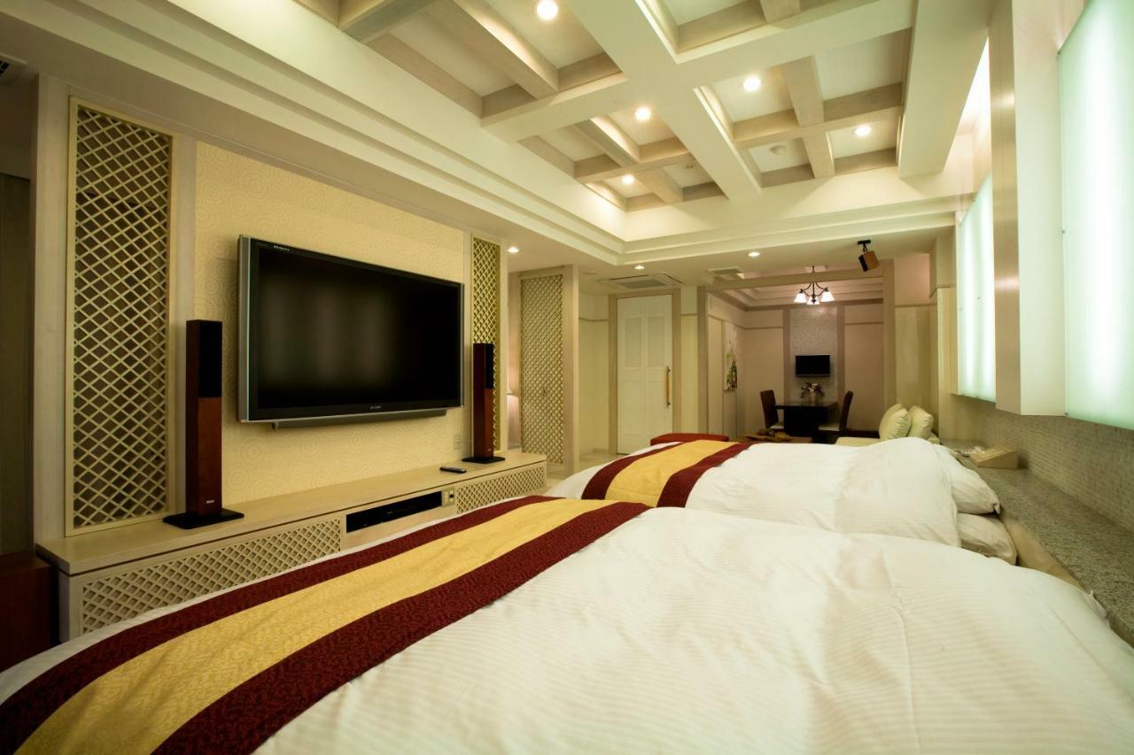Hotel Bintang Pari Resort (Adults Only) Кобе Екстер'єр фото