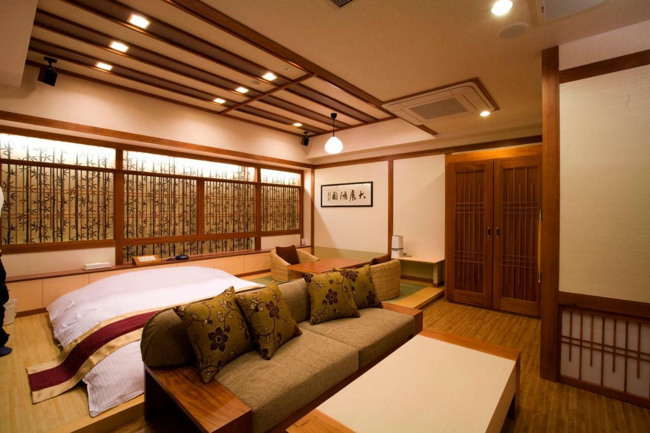 Hotel Bintang Pari Resort (Adults Only) Кобе Екстер'єр фото