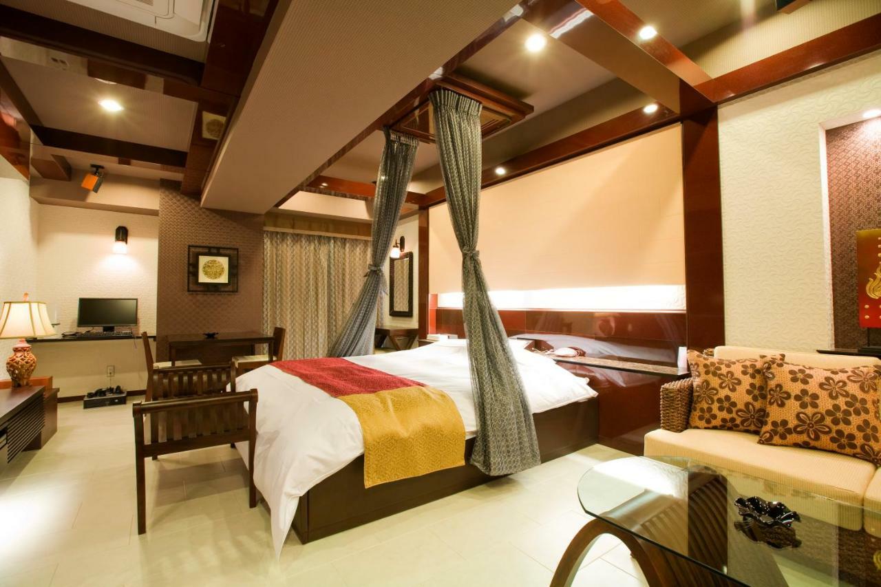 Hotel Bintang Pari Resort (Adults Only) Кобе Екстер'єр фото